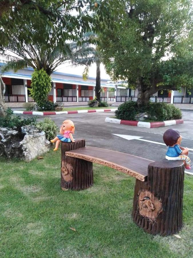Staychill Resort Uttaradit Ngoại thất bức ảnh
